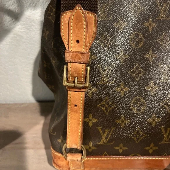 Louis Vuitton Montsouris Gm9820d monogram backpack - Picture 4 of 14